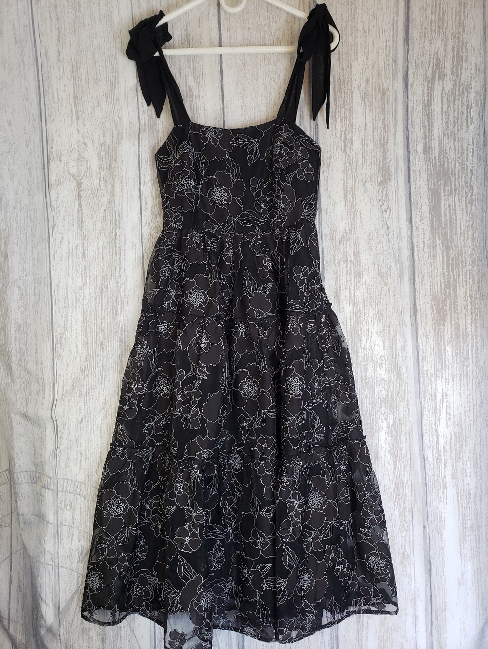 Lulus Proof of Perfection Black Floral Tiered Tie-Strap Midi Dress XS A29